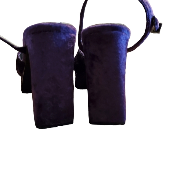 Vintage velvet platform heels - Picture 8 of 13